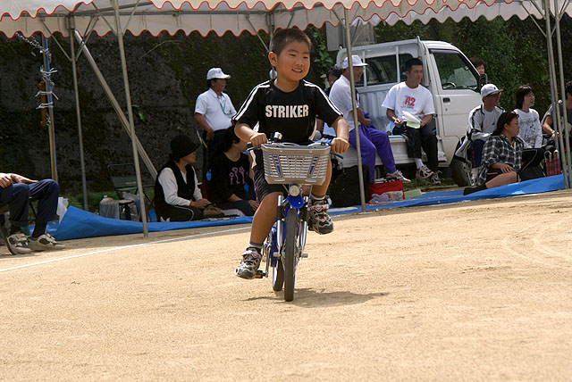 sportdfes12_bicycleboy.jpg
