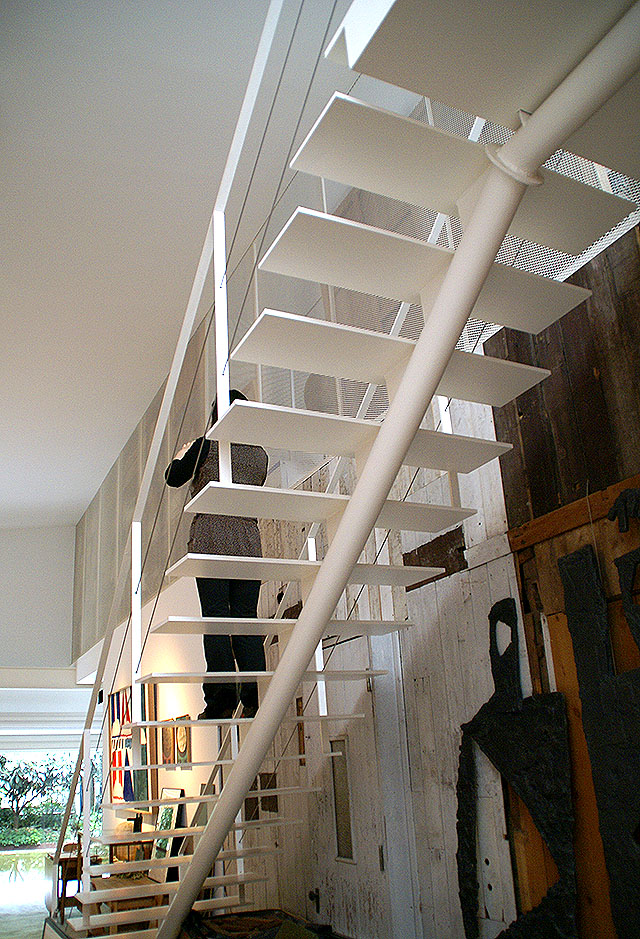 mmmuseum_stair_inside.jpg