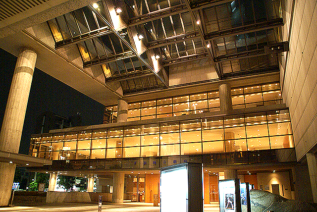 shinkokuritsugekijo_entrance2.jpg