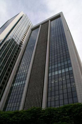 yurakucho_building2.jpg